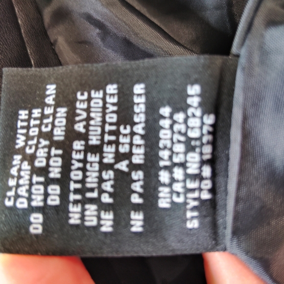 7 For All Mankind Edgy Black Faux Leather Pleated Midi Skirt Sz M - Picture 6 of 8